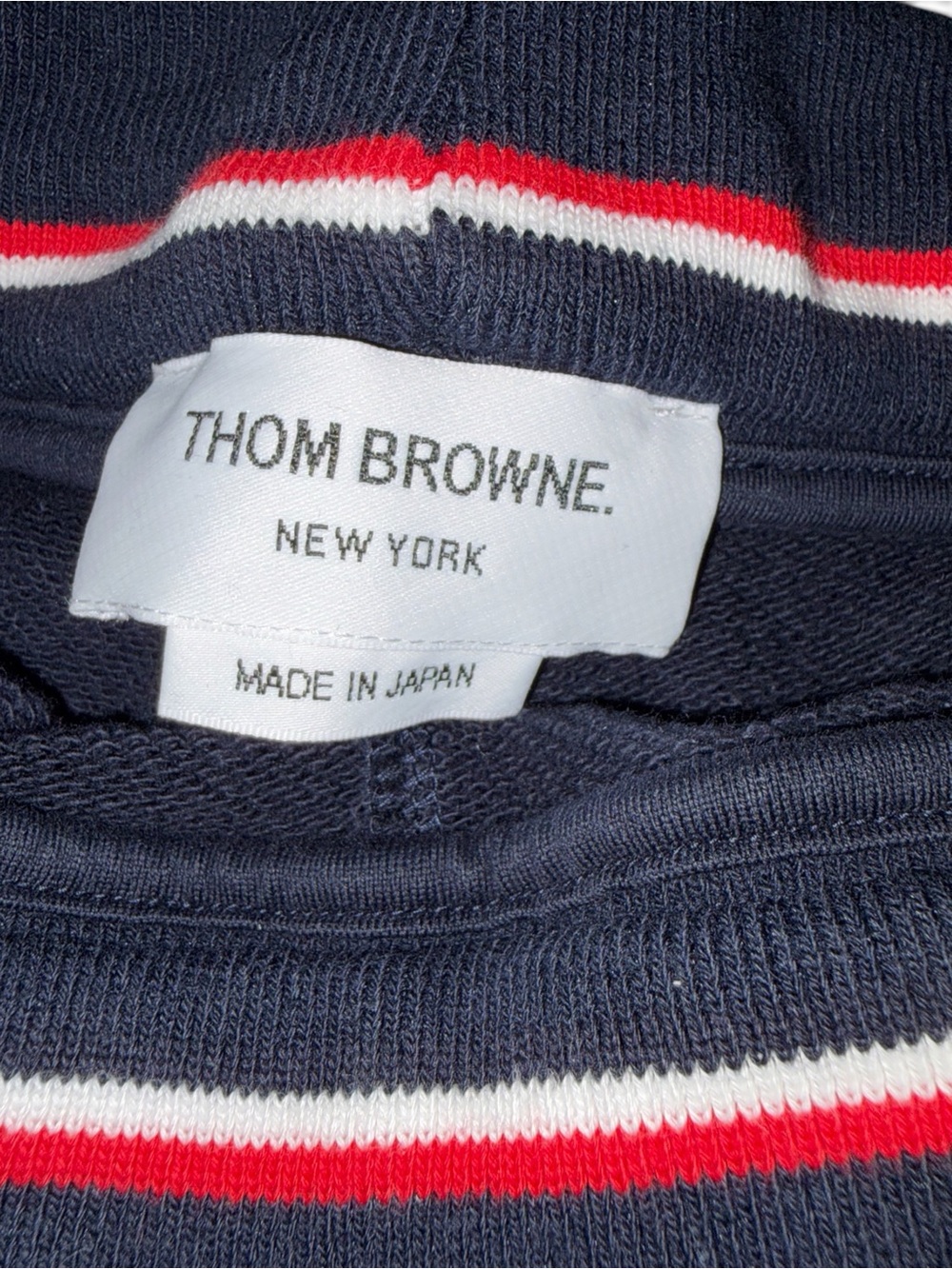 Thom Browne Men's Navy Four Bar Sweat shorts. - Picture 6 of 11